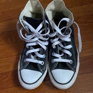 High Top Black Converse